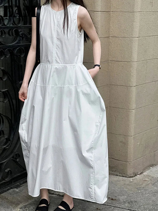 2024 Women White Black Shaped Brief Elegant Long Dress New Round Neck Sleeveless Fashion Spring Summer